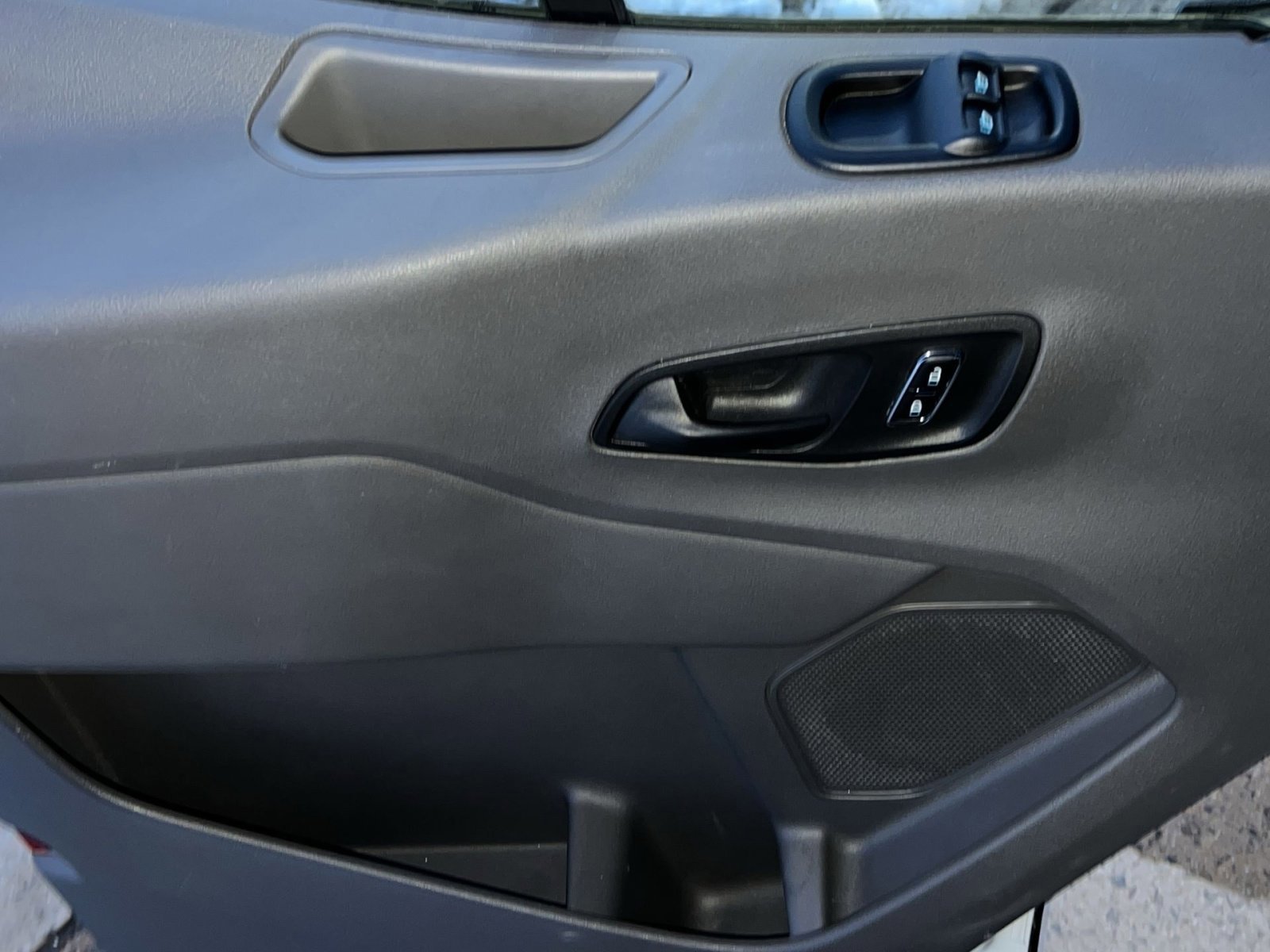 Certified 2024 Ford Transit 350 XLT image 15