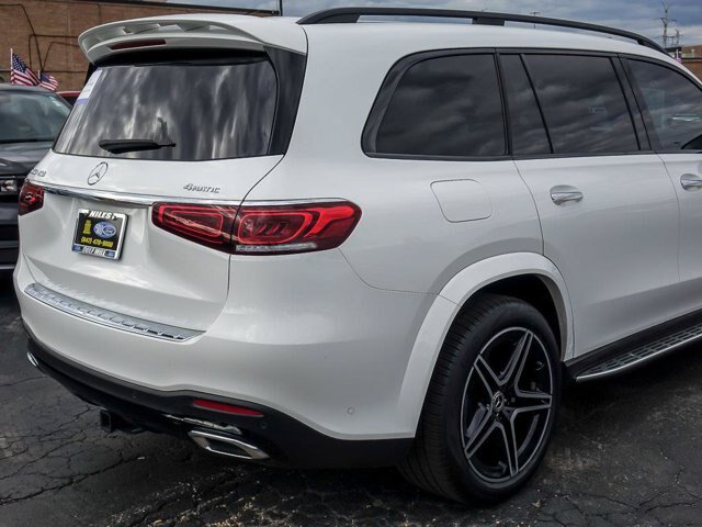 Used 2023 Mercedes-Benz GLS 450 4MATIC image 9