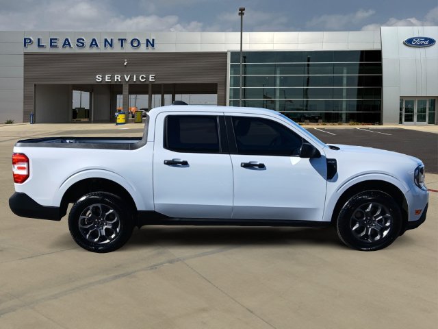 Certified 2025 Ford Maverick XLT w/ Equipment Group 302A AWD/4WD image 6