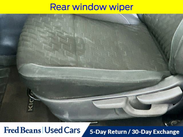 Used 2021 Nissan Kicks S image 21