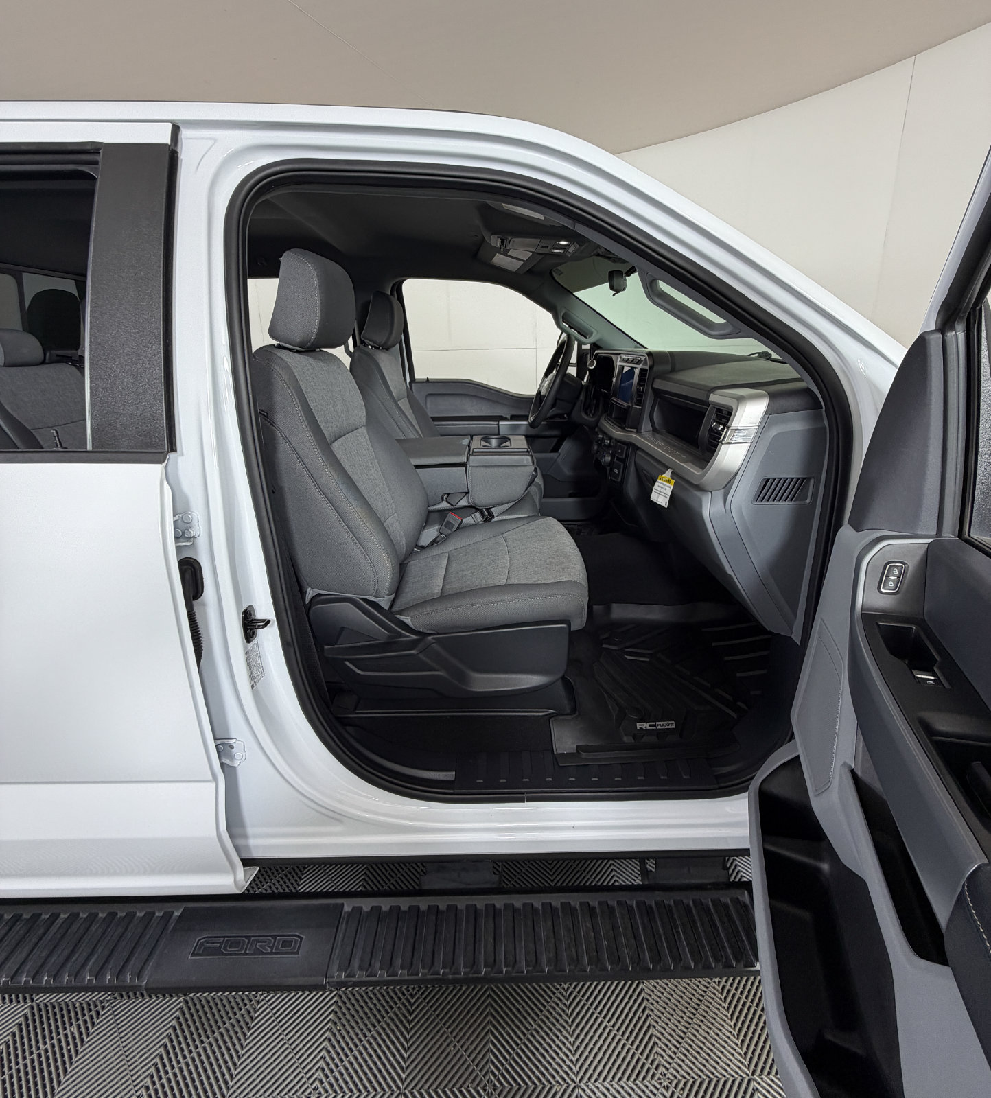 Certified 2024 Ford F350 XL w/ STX Appearance Package AWD/4WD image 6