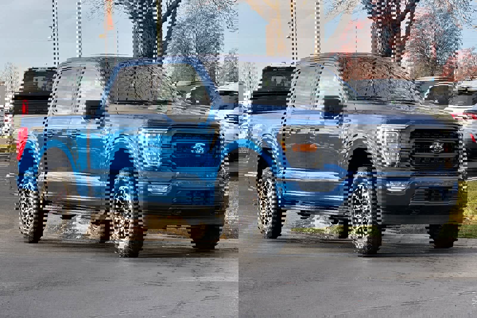 Certified 2023 Ford F150 XLT w/ Equipment Group 302A High image 7