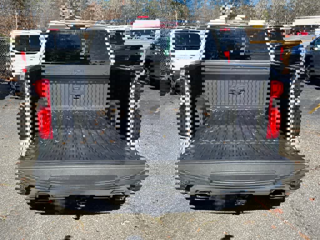 Used 2021 Chevrolet Silverado 1500 RST image 17