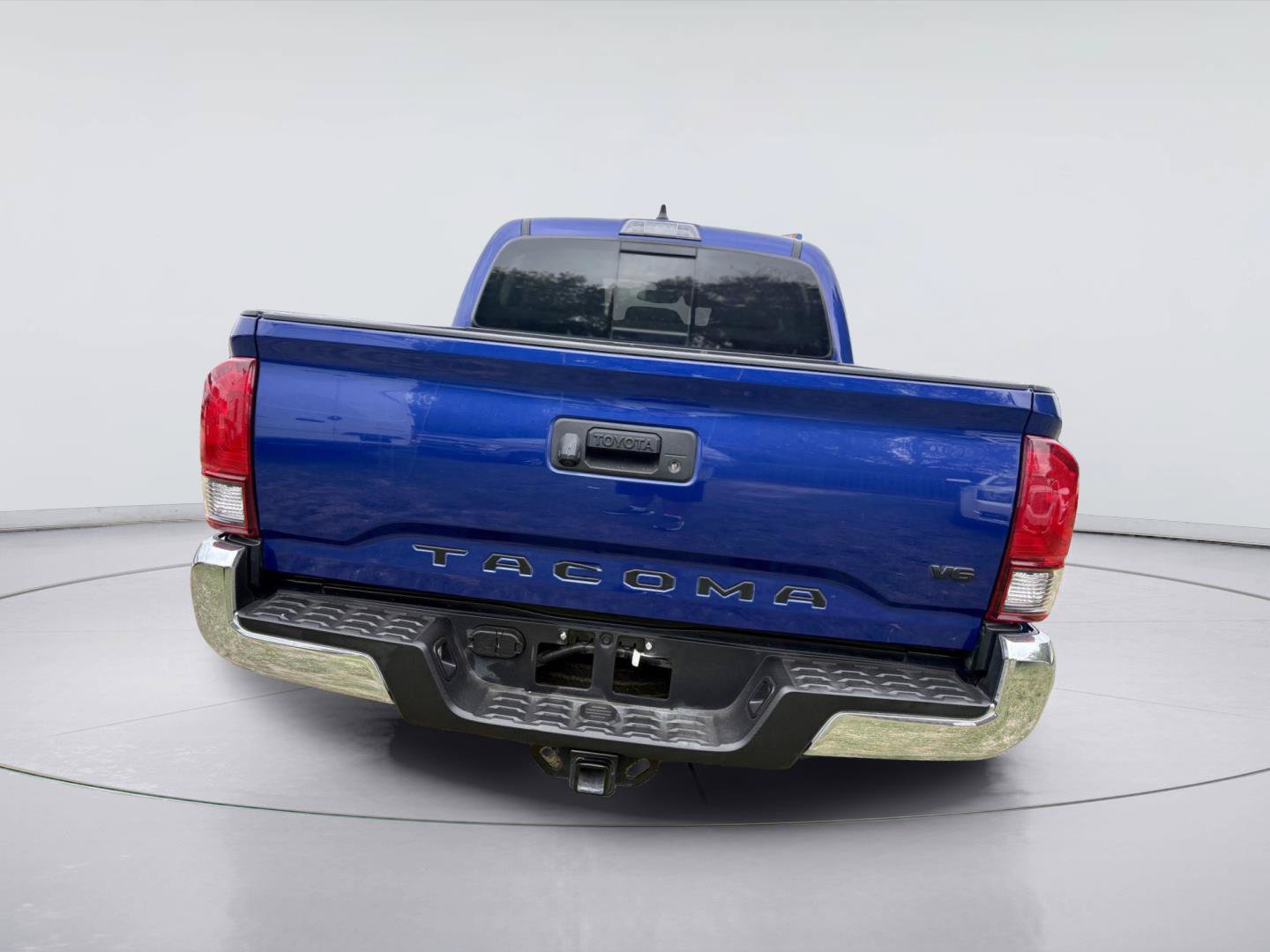 Used 2022 Toyota Tacoma SR5 RWD image 7