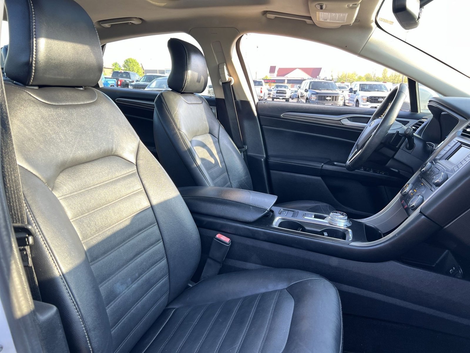 Certified 2017 Ford Fusion SE image 34