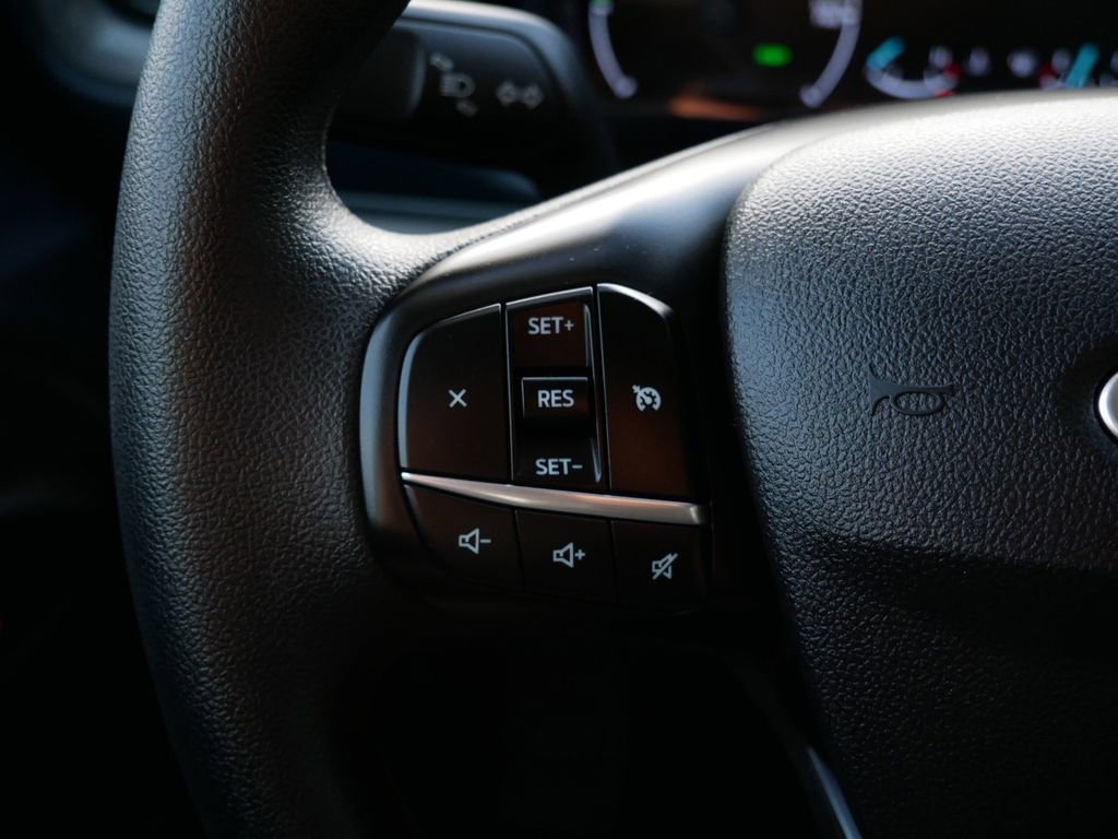 Certified 2024 Ford Maverick XL image 18