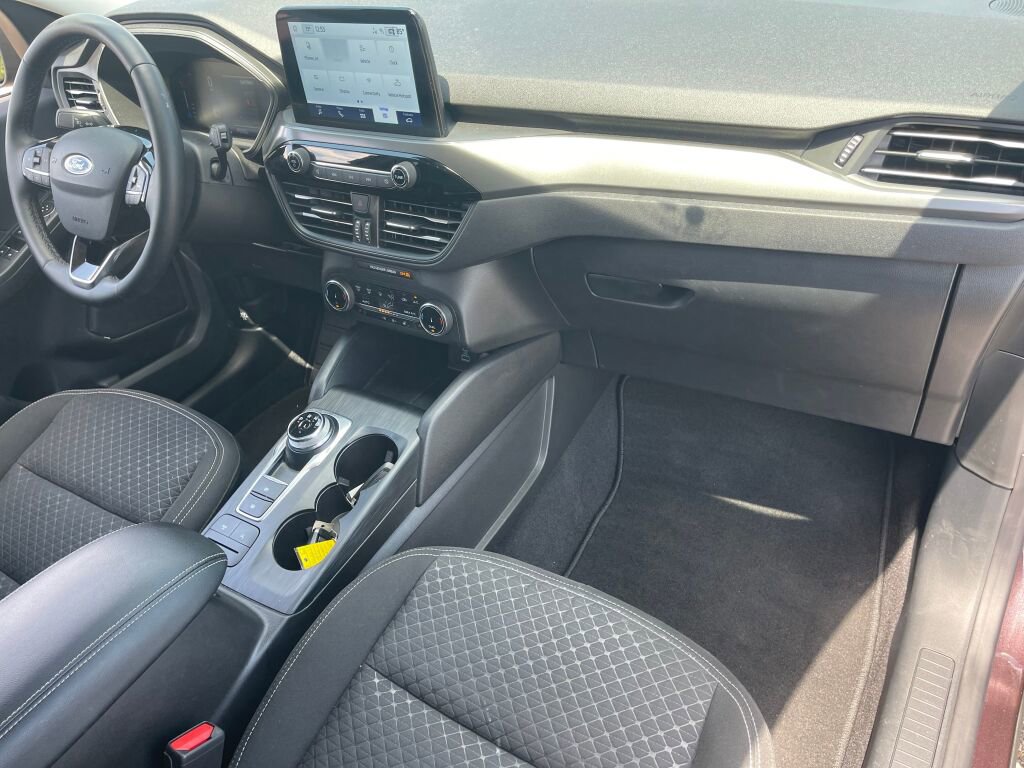 Certified 2023 Ford Escape Active w/ Cold Weather Package FWD image 32