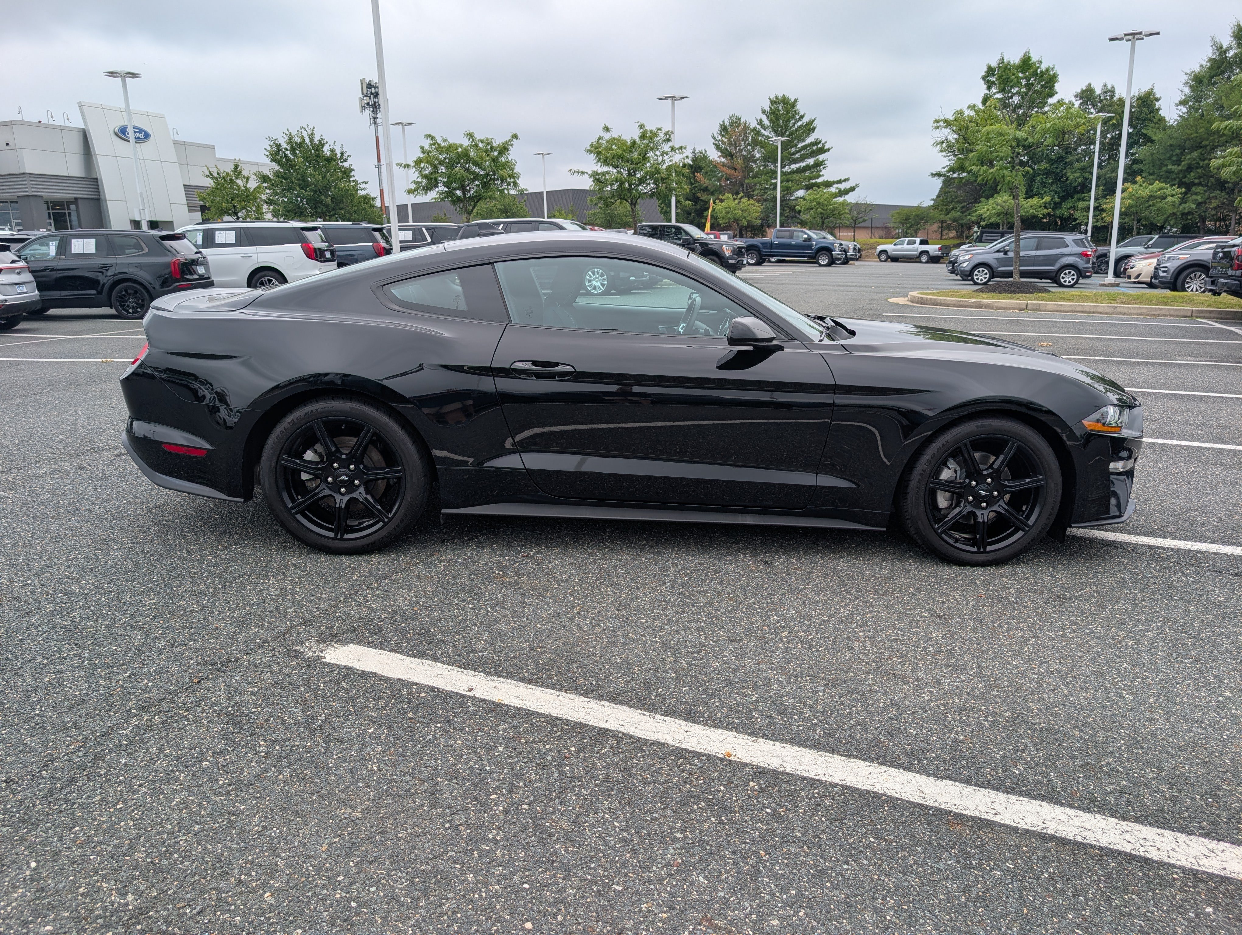 Certified 2020 Ford Mustang Coupe w/ Equipment Group 101A RWD image 2