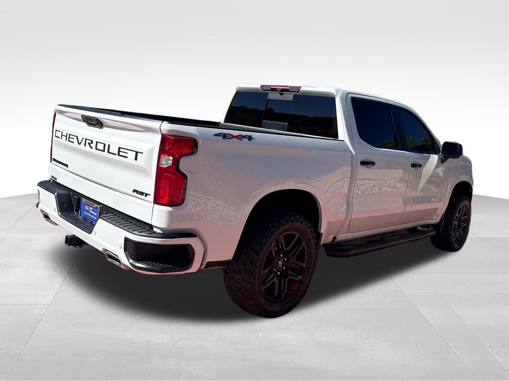 Used 2023 Chevrolet Silverado 1500 RST w/ Redline Edition AWD/4WD image 8
