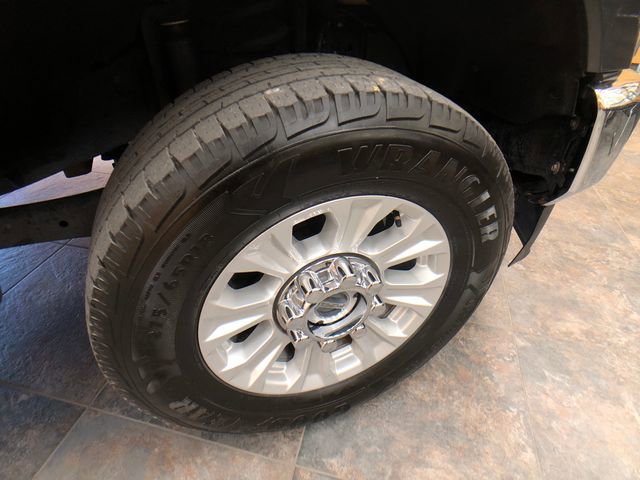 Certified 2022 Ford F250 XLT AWD/4WD image 9