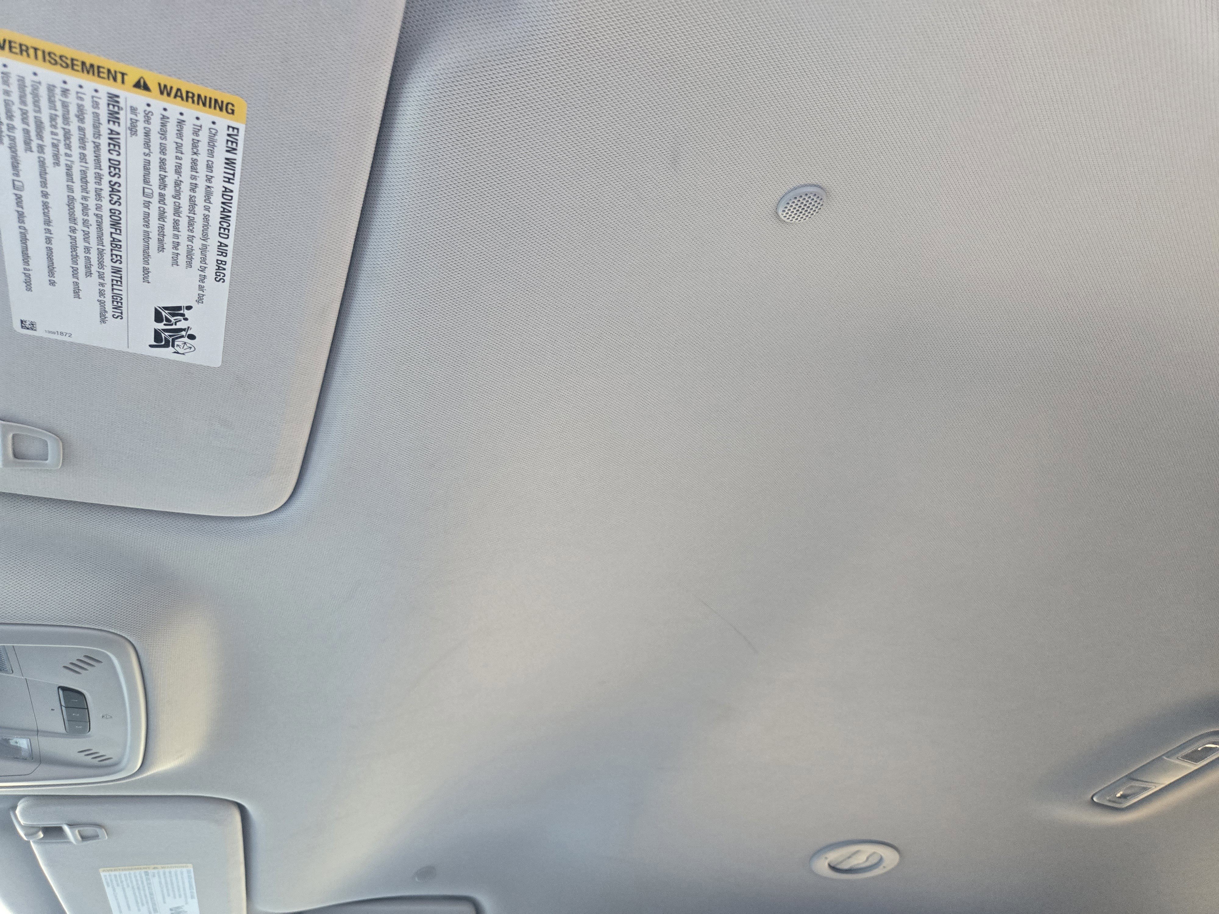 Used 2020 Chevrolet Traverse LT image 19