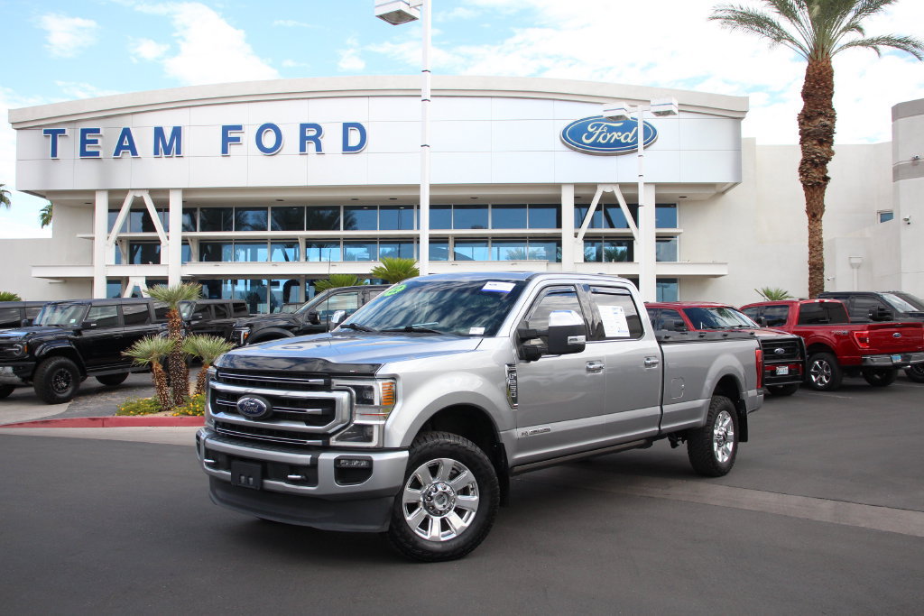Certified 2022 Ford F250 Platinum AWD/4WD image 2