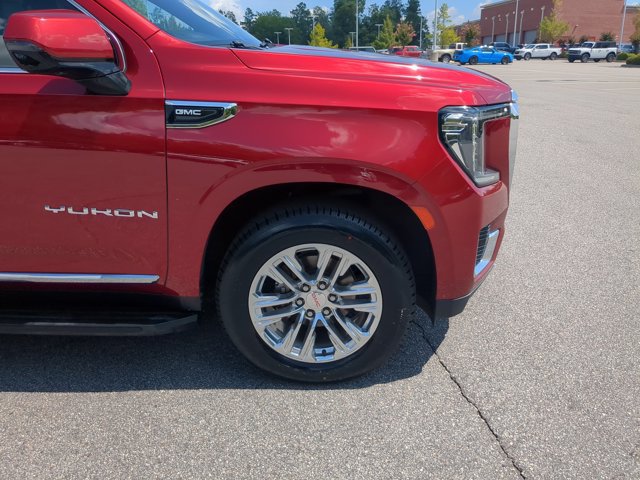 Used 2021 GMC Yukon SLT w/ SLT Luxury Plus Package AWD/4WD image 11