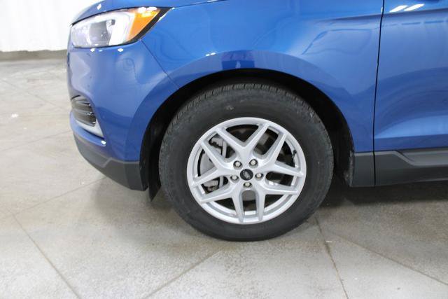 Certified 2024 Ford Edge SEL AWD/4WD image 35