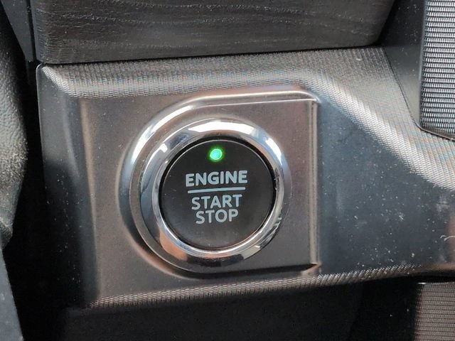 Certified 2022 Ford F150 Platinum w/ Equipment Group 701A High AWD/4WD image 29