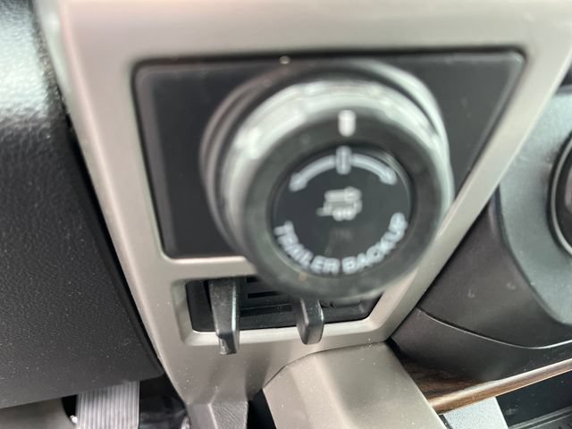 Certified 2020 Ford F150 Lariat w/ Trailer Tow Package AWD/4WD image 36