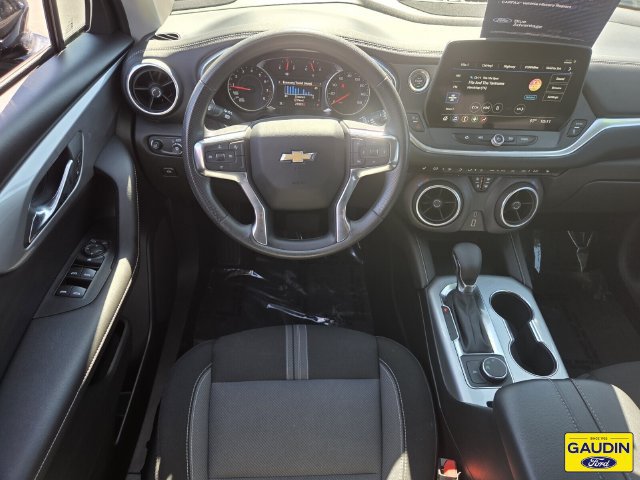 Used 2025 Chevrolet Blazer LT FWD image 13