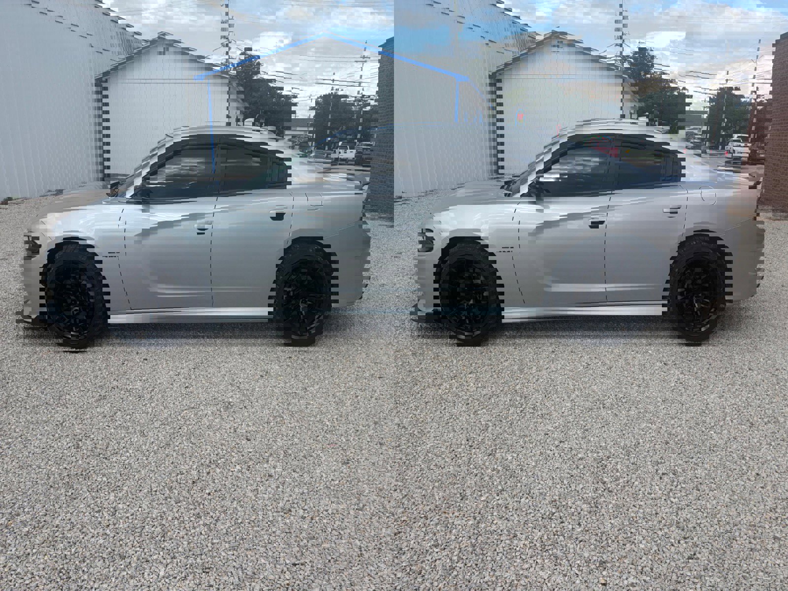 Used 2021 Dodge Charger R/T w/ Blacktop Package image 2