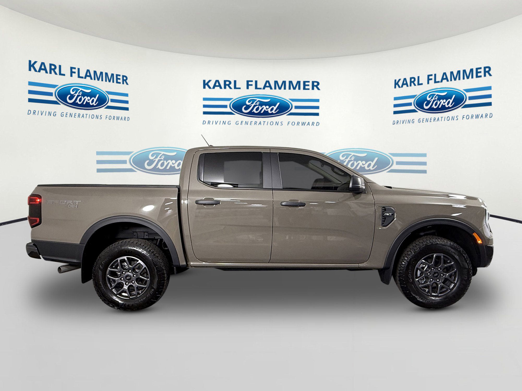 Certified 2025 Ford Ranger XLT w/ Trailer Tow Package image 2