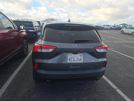 Certified 2021 Ford Escape SE w/ SE Sport Appearance Package FWD image 3