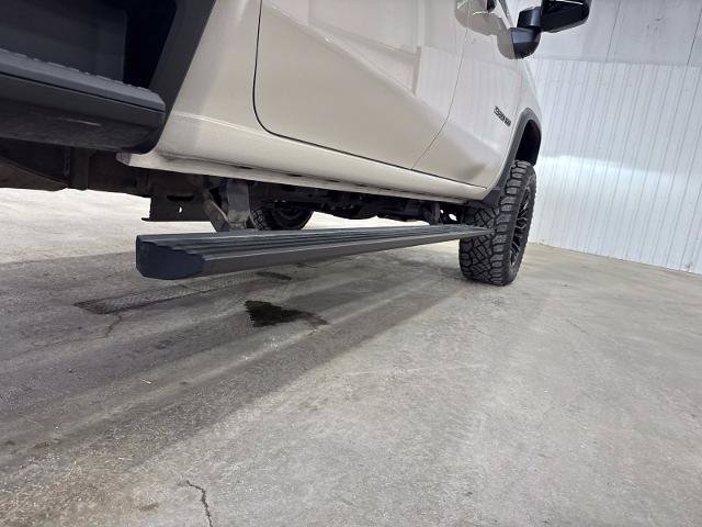 Used 2026 Chevrolet Silverado 2500 ZR2 w/ LPO, Dark Essentials Package AWD/4WD image 27