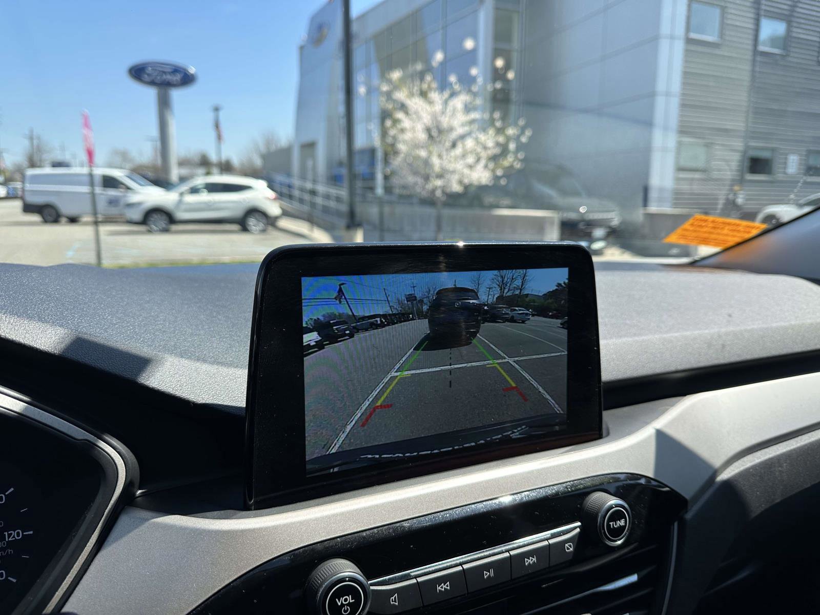 Certified 2022 Ford Escape SEL AWD/4WD image 20