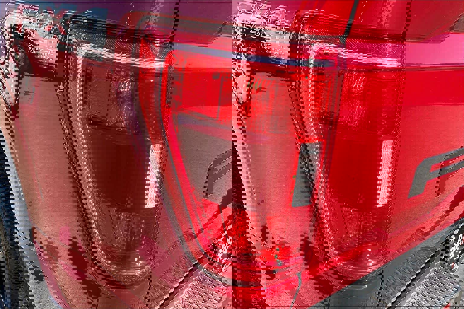 Certified 2021 Ford F150 XLT w/ Equipment Group 302A High image 29