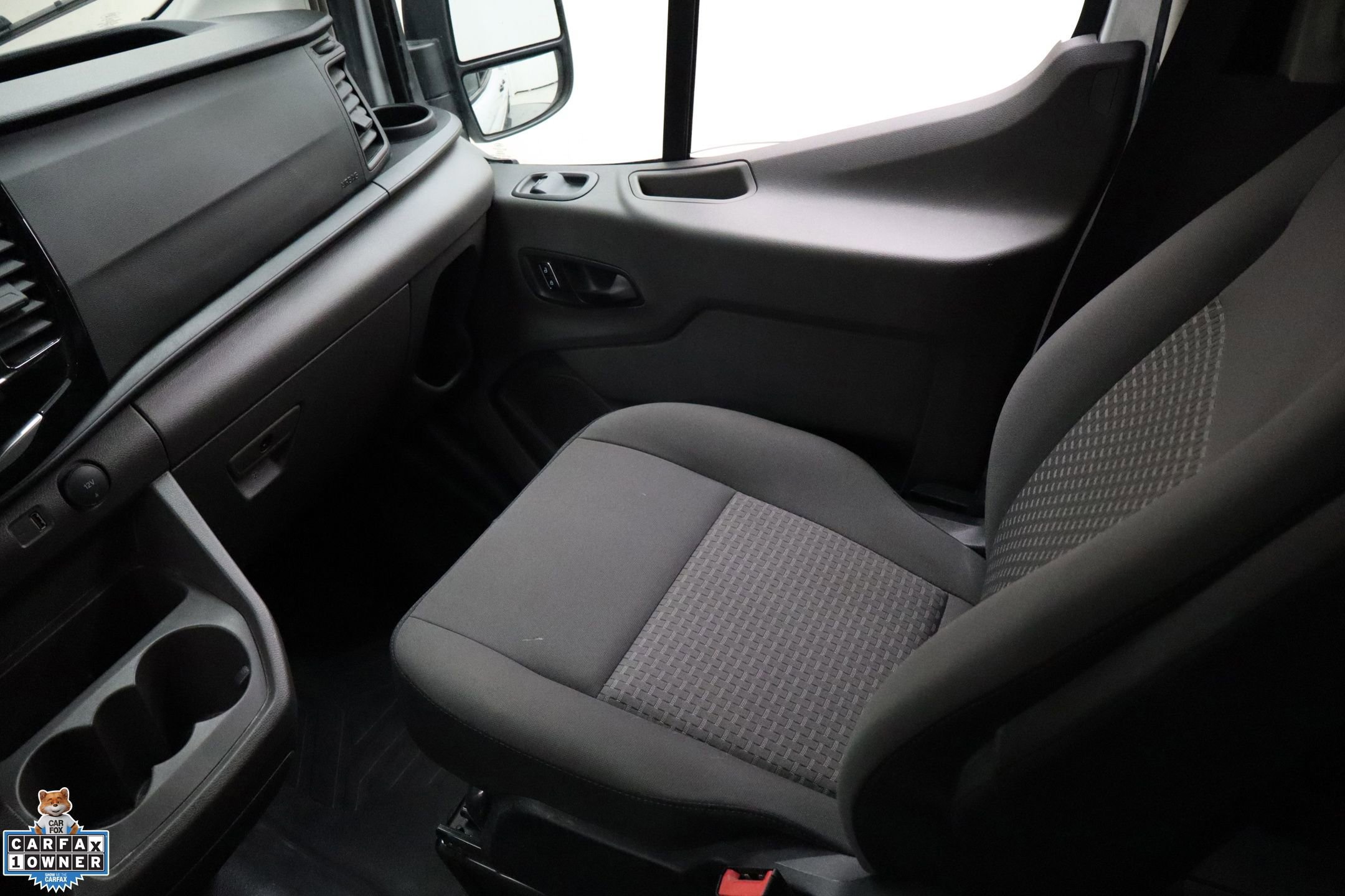 Certified 2025 Ford Transit 350 XLT image 22