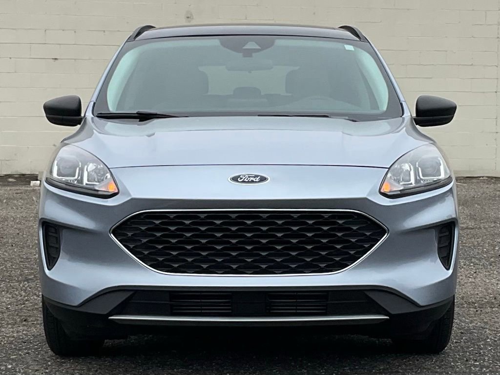 Certified 2022 Ford Escape SE image 23