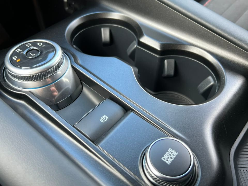 Certified 2025 Ford Explorer ST-Line image 34