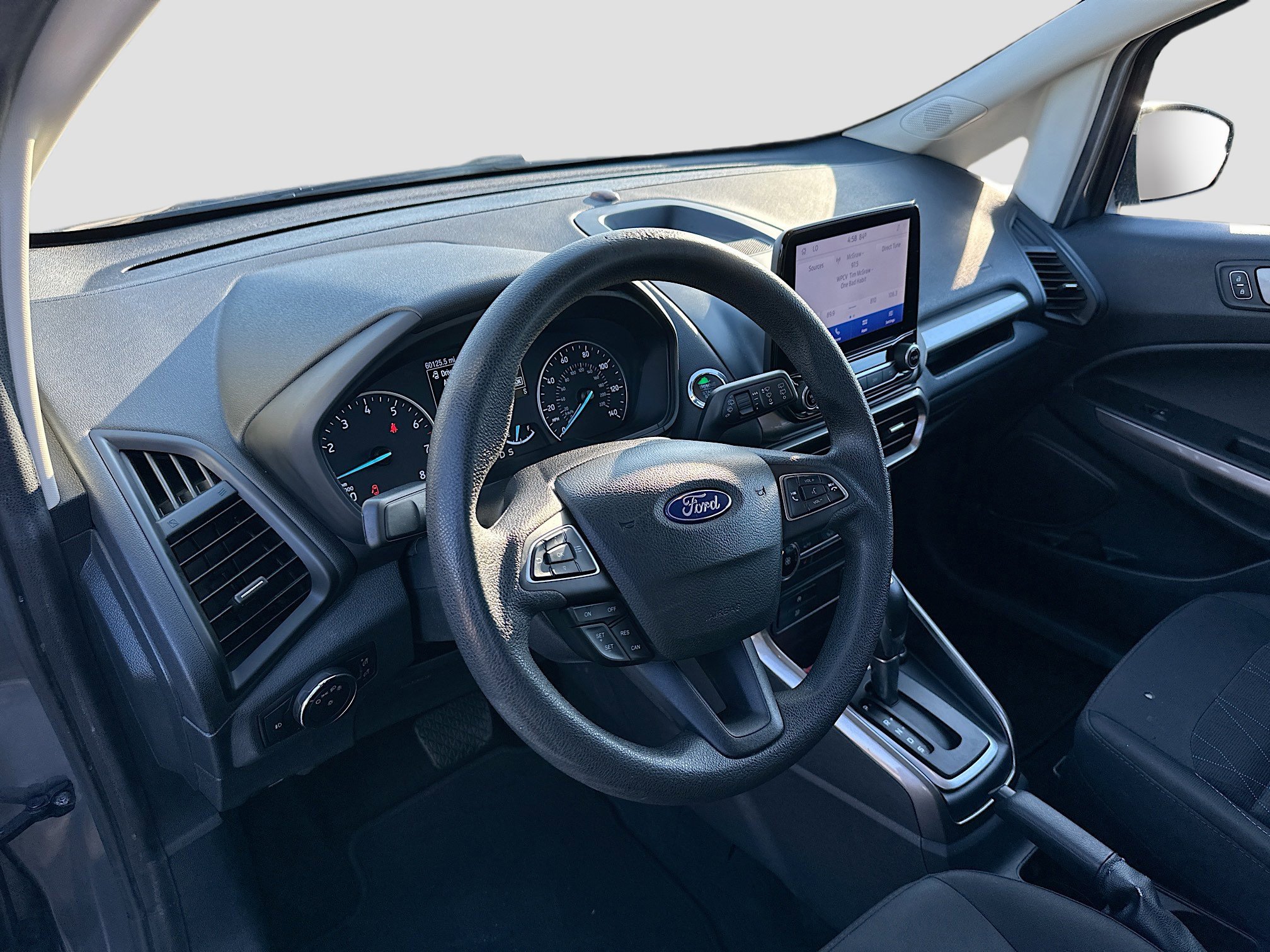 Certified 2021 Ford EcoSport SE image 9
