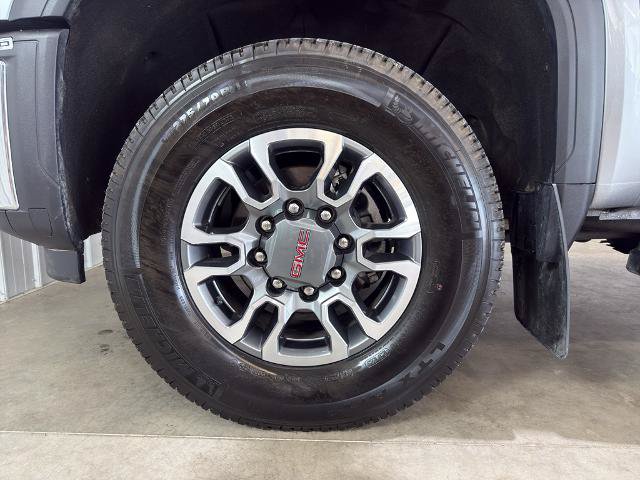 Used 2025 GMC Sierra 2500 SLT AWD/4WD image 14