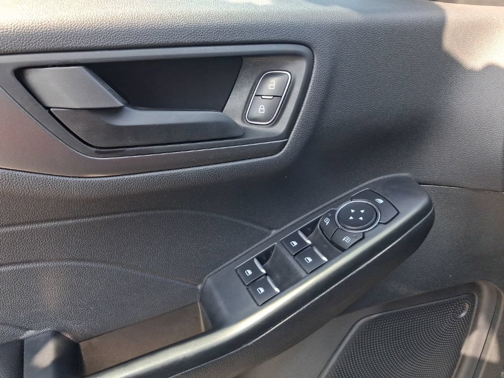 Certified 2025 Ford Escape Active FWD image 3
