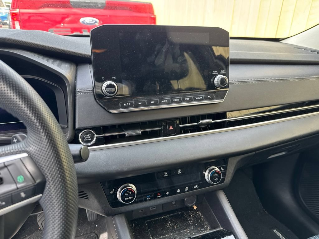 Used 2024 Mitsubishi Outlander SEL FWD image 8
