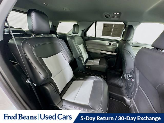 Certified 2023 Ford Explorer XLT image 29