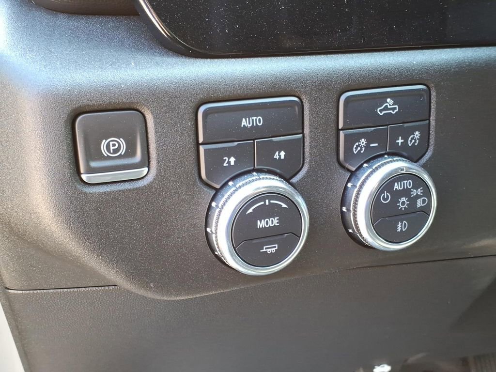 Used 2023 GMC Sierra 1500 Elevation AWD/4WD image 22