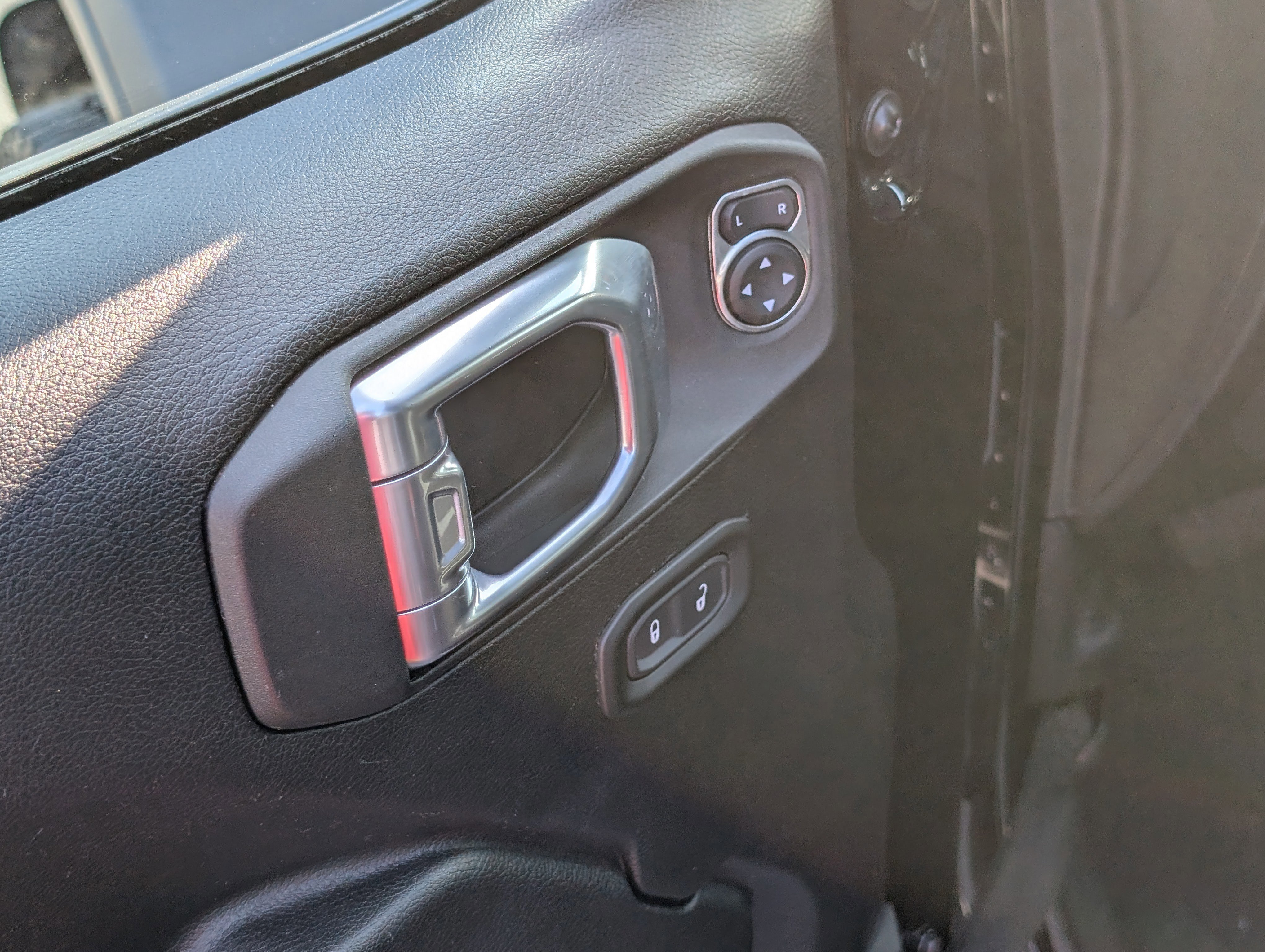 Used 2022 Jeep Gladiator Mojave w/ LED Lighting Group image 17