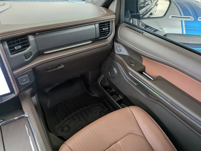 Certified 2022 Ford Expedition King Ranch image 16