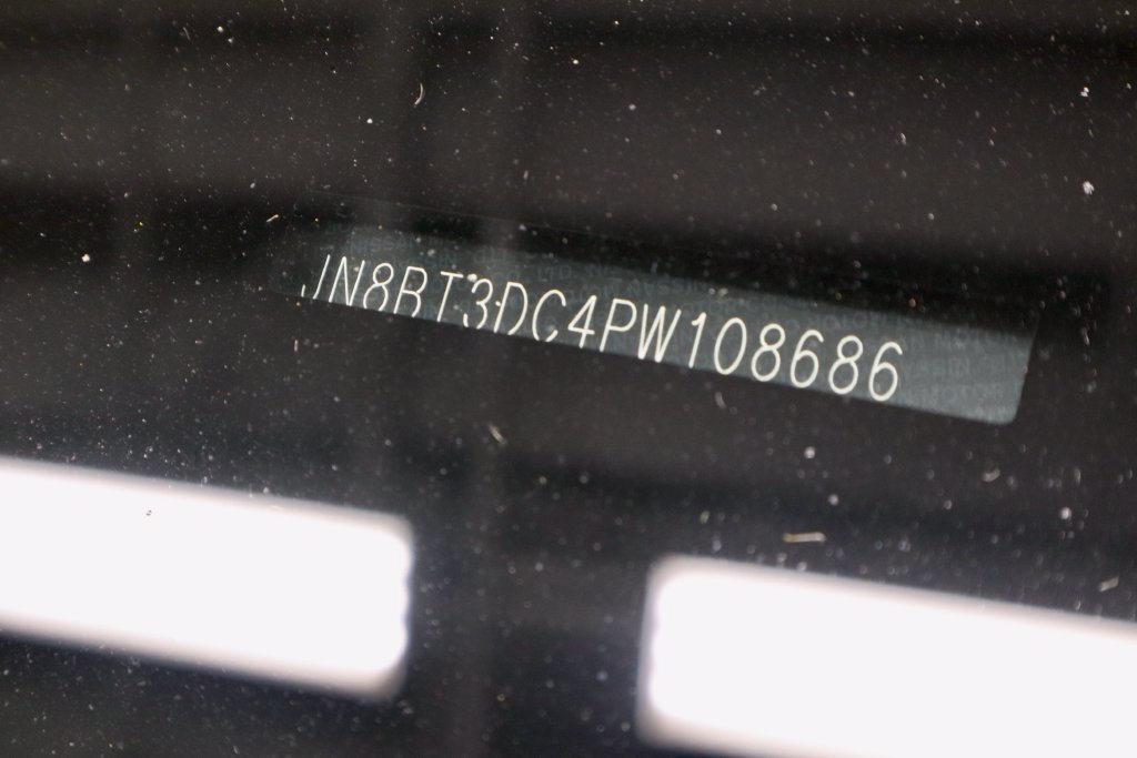 Used 2023 Nissan Rogue Platinum FWD image 34
