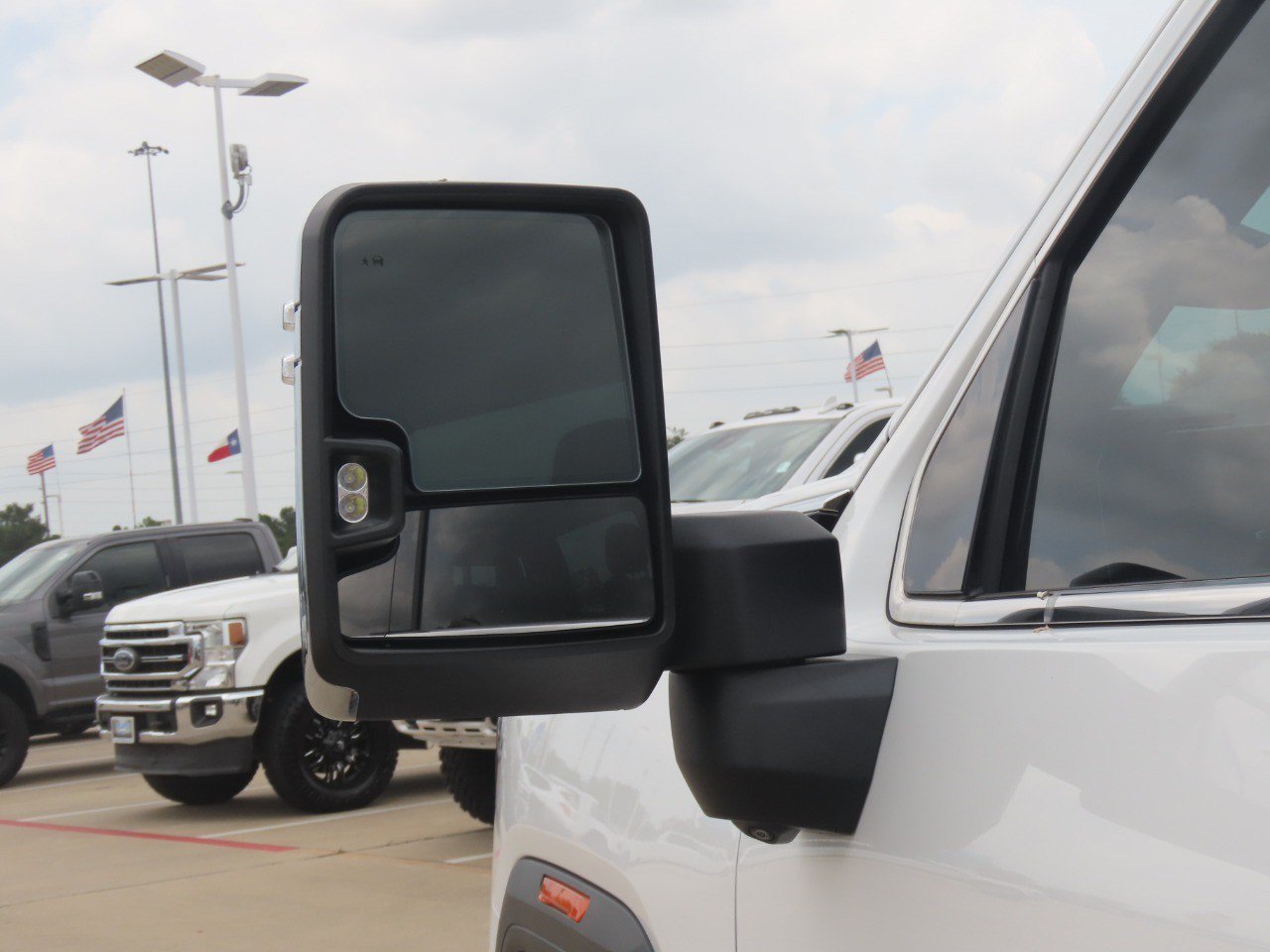 Used 2025 GMC Sierra 2500 SLT w/ Texas SLT Premium Package AWD/4WD image 18