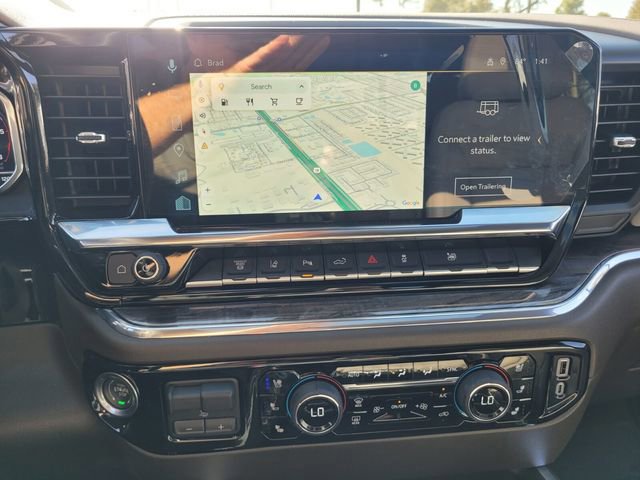 Used 2025 Chevrolet Silverado 2500 LTZ w/ LTZ Premium Package image 25