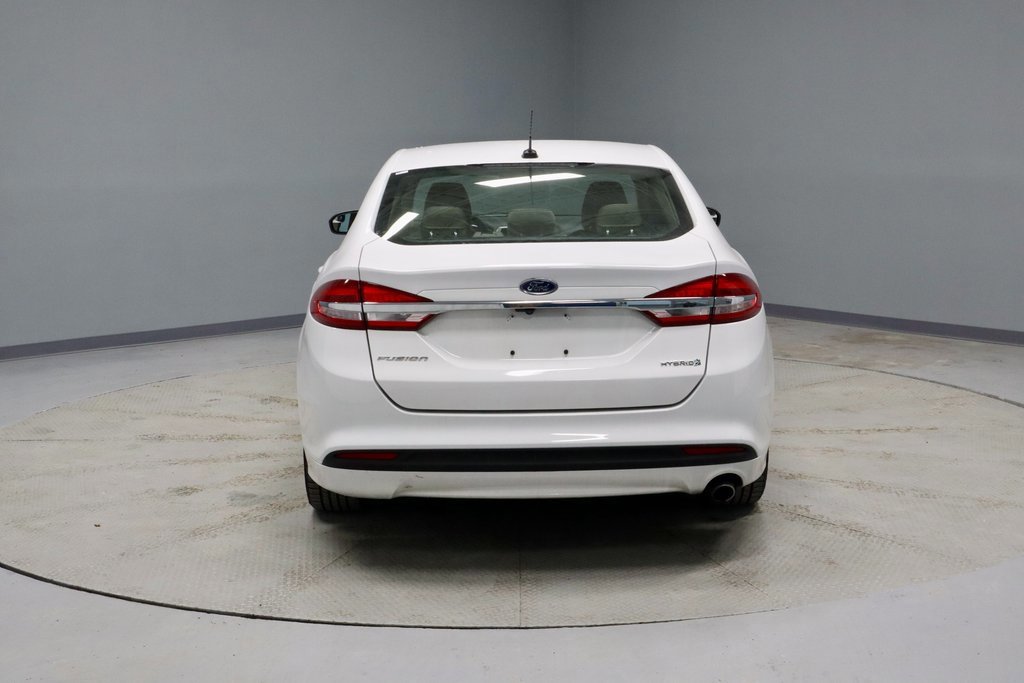 Certified 2018 Ford Fusion S image 4