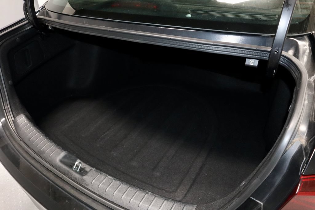 Used 2024 Kia Forte LXS FWD image 12