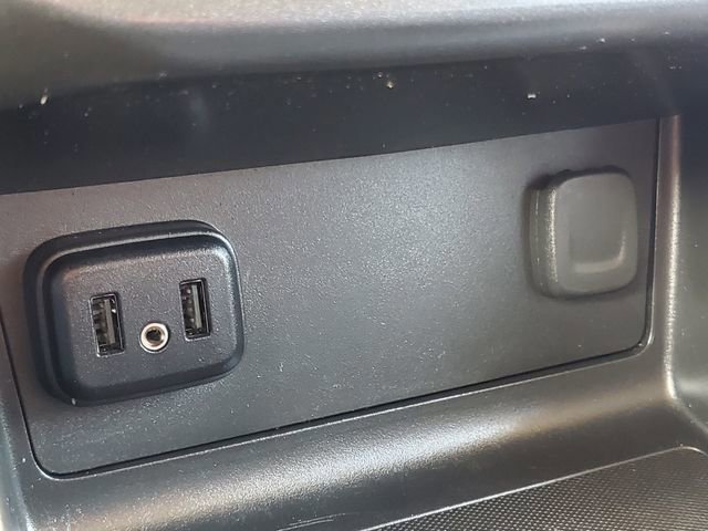 Used 2022 Chevrolet Colorado Z71 image 19