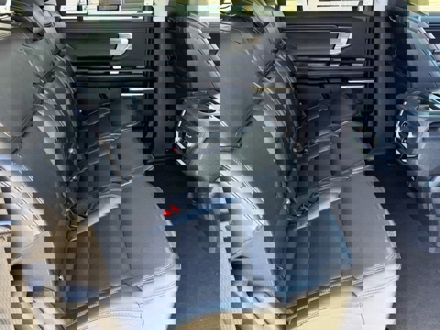 Certified 2025 Ford Expedition Max Platinum image 34