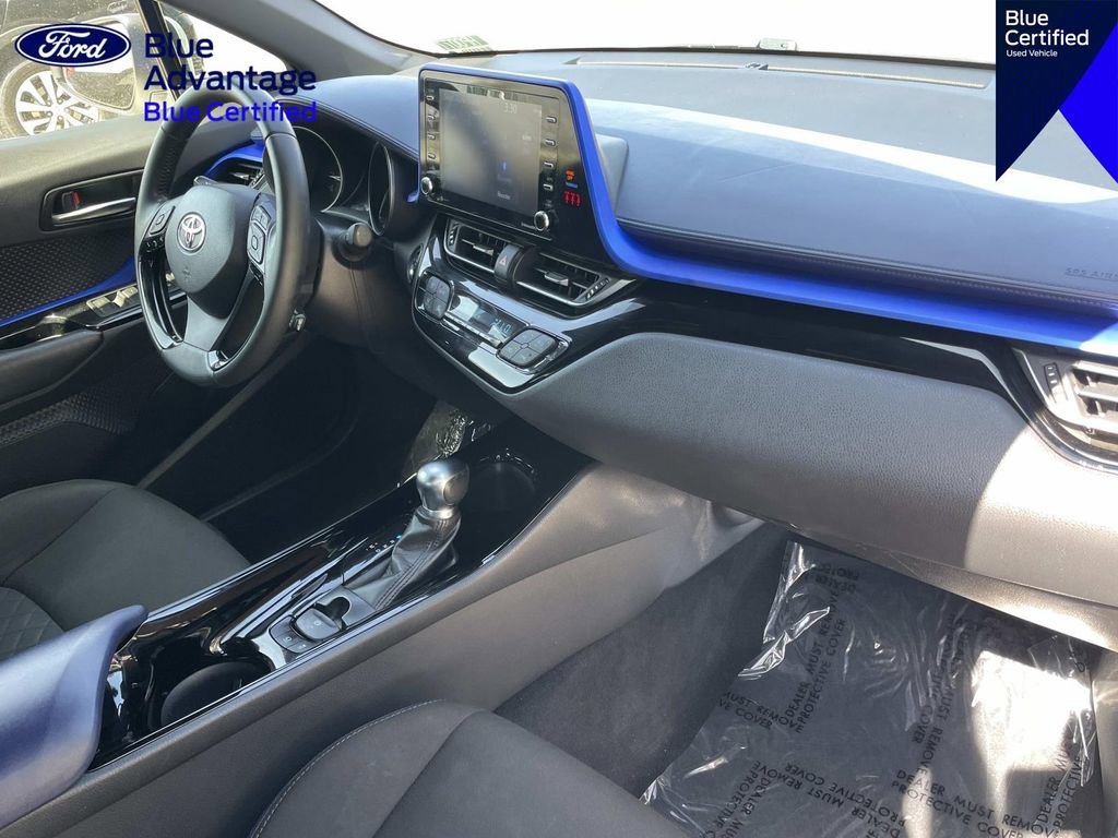 Used 2021 Toyota C-HR XLE FWD image 29