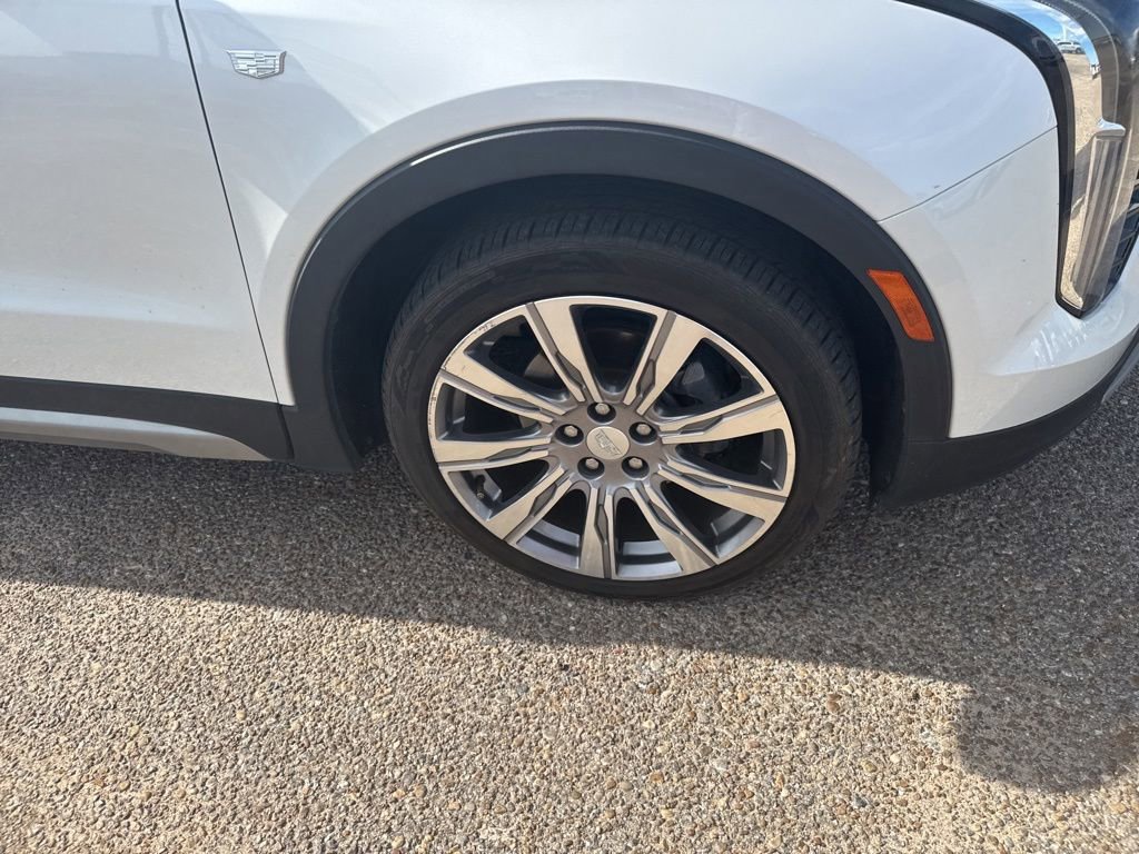 Used 2019 Cadillac XT4 Premium Luxury w/ Driver Assist Package FWD image 21