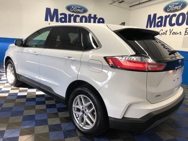 Certified 2024 Ford Edge SEL image 3
