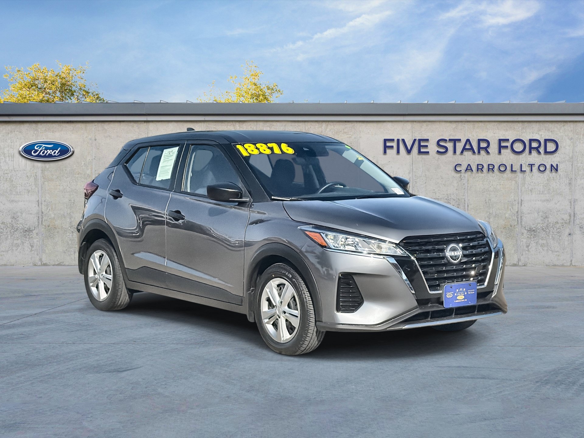 Used 2024 Nissan Kicks S FWD image 1