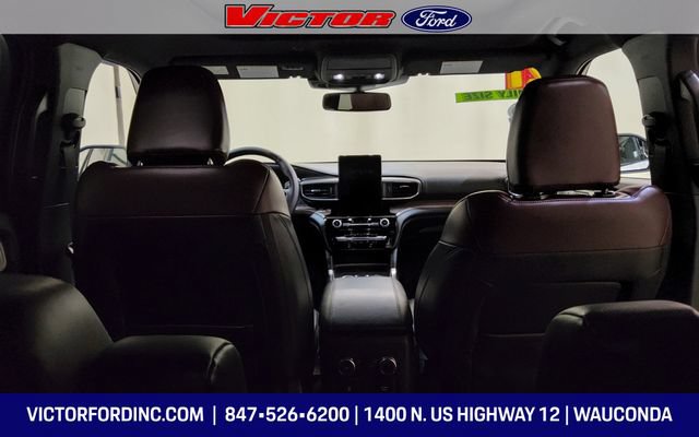 Certified 2021 Ford Explorer Platinum w/ Equipment Group 601A AWD/4WD image 17